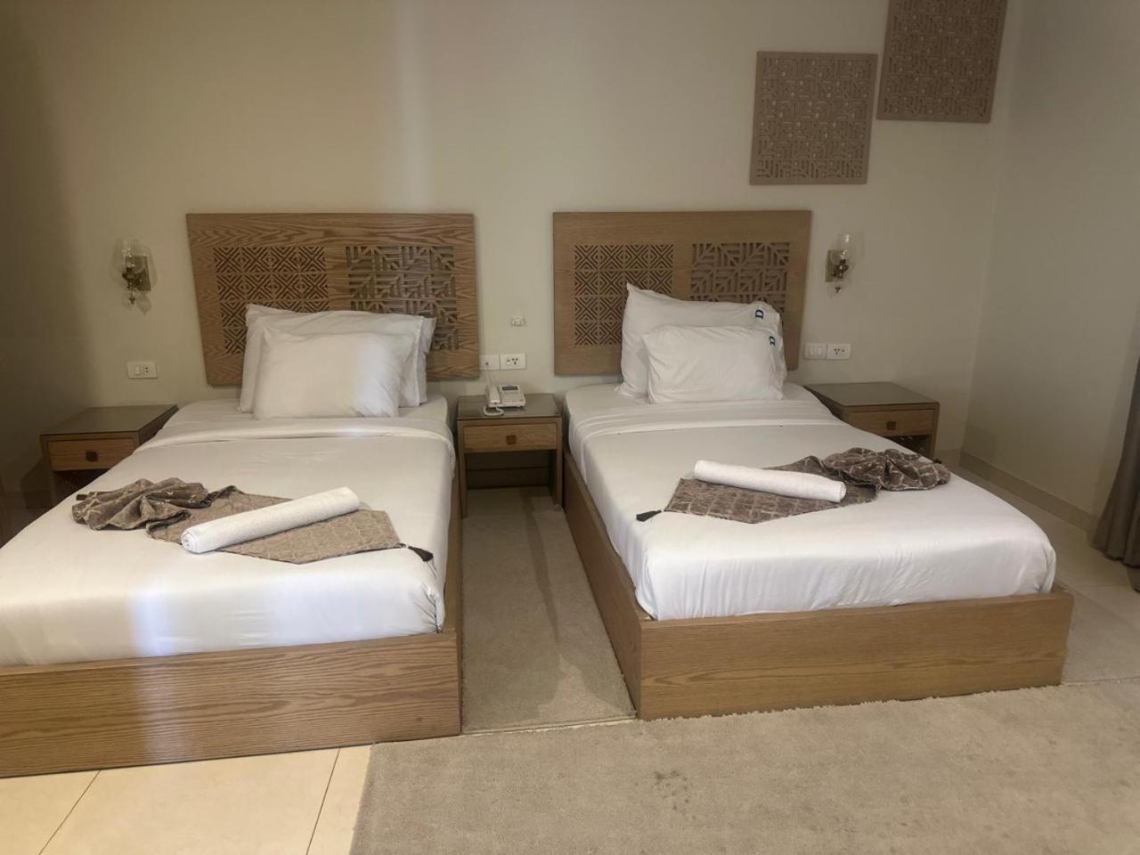 Doudou Pyramids View Hotel Kafret el-Gabal Kültér fotó